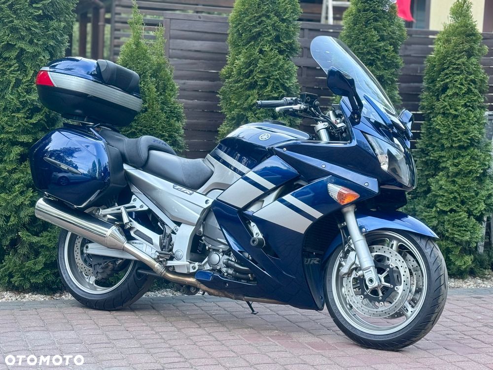 Yamaha FJR - 2