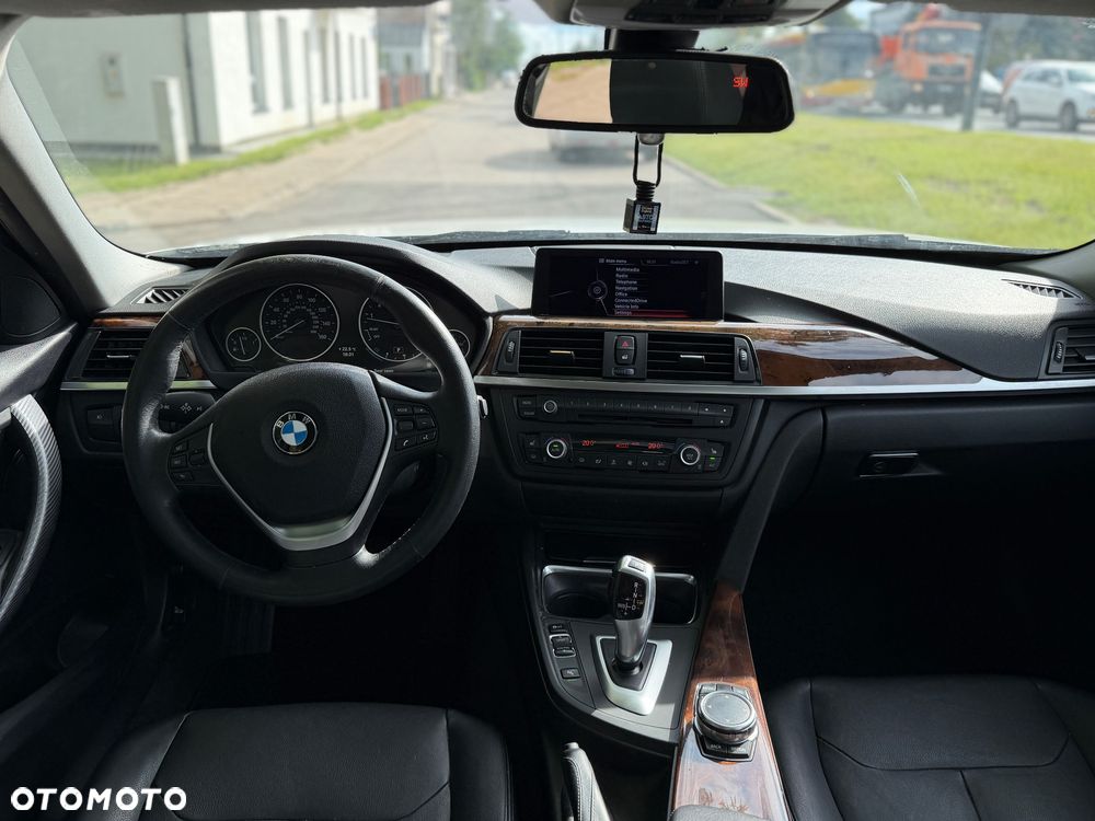 BMW Seria 3 - 13