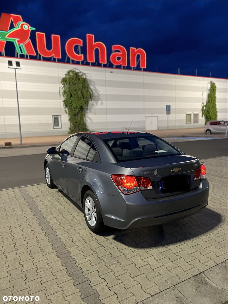 Chevrolet Cruze - 6