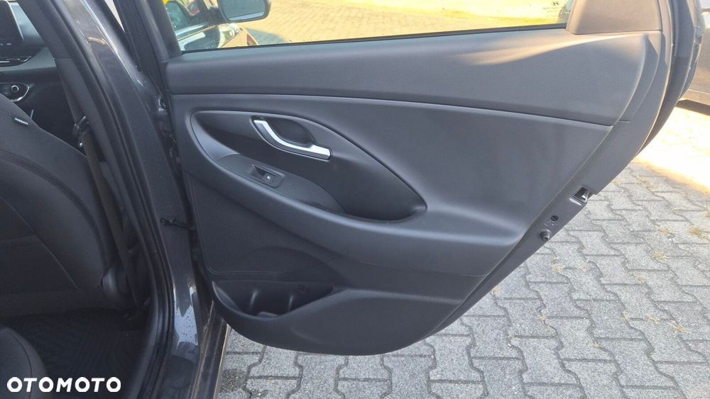 Hyundai i30 - 22