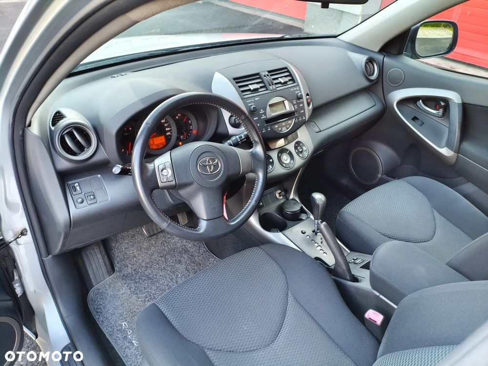 Toyota RAV4 2.0 4x4 Automatik Sol - 17