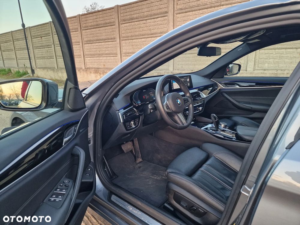 BMW Seria 5 530e iPerformance Sport Line sport - 7