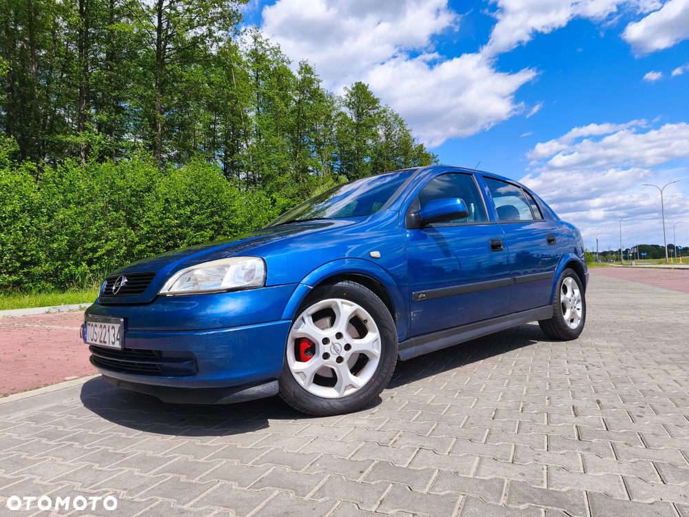 Opel Astra 1.8 Comfort - 1