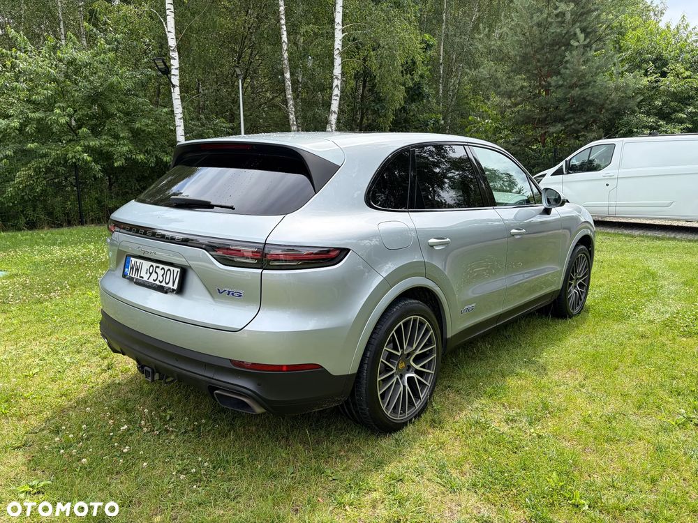 Porsche Cayenne Platinum Edition - 6