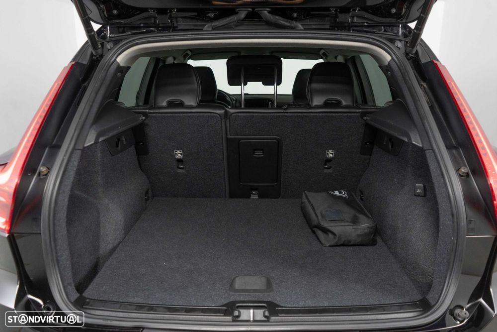 Volvo XC 40 1.5 T4 PHEV Inscription - 25