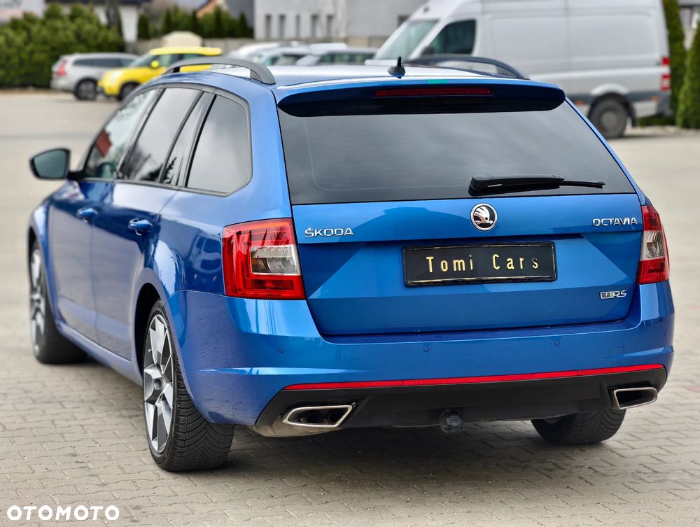 Skoda Octavia 2.0 TDI DSG RS - 2