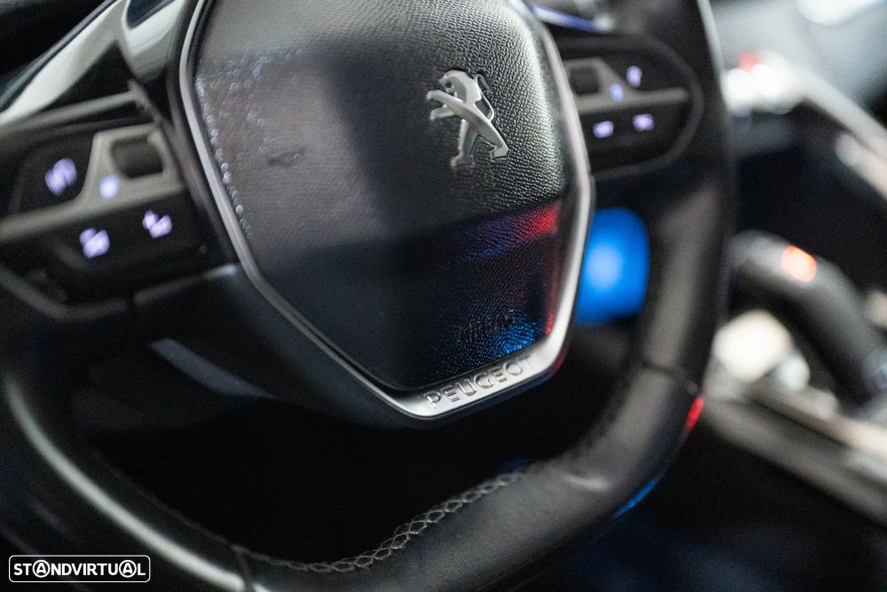 Peugeot 3008 1.5 BlueHDi Allure EAT8 - 28