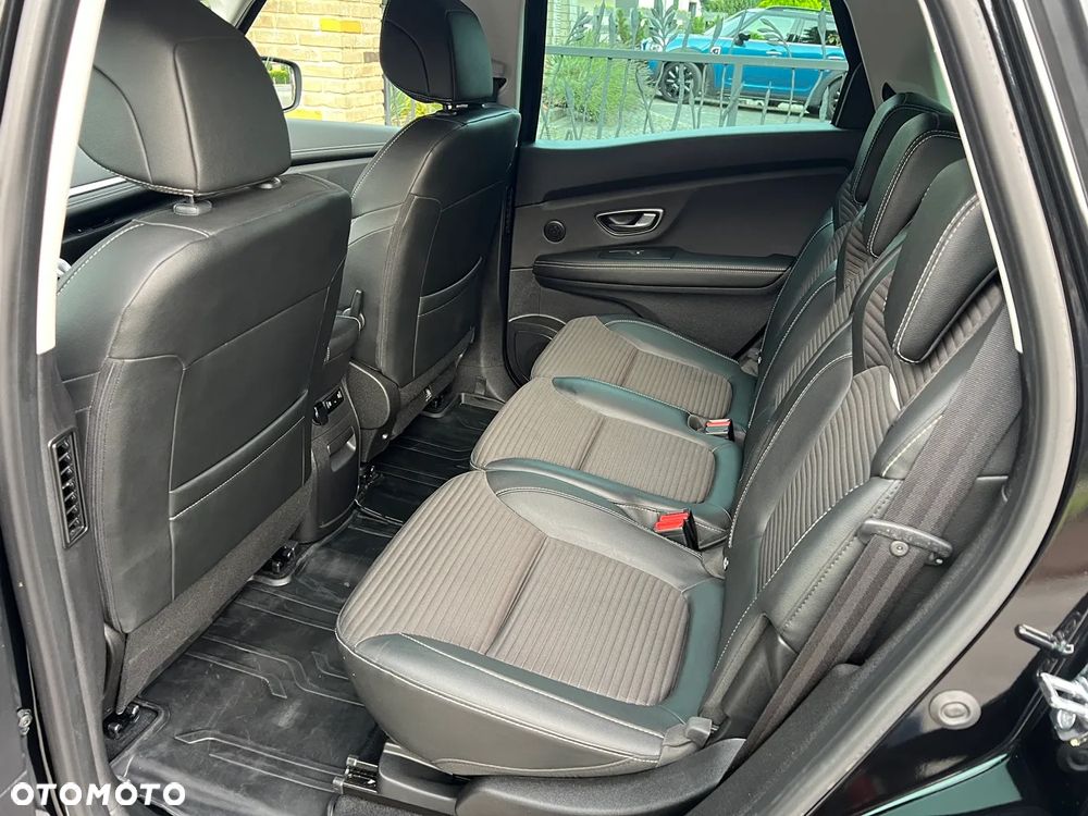 Renault Scenic TCe 140 GPF BOSE EDITION - 23
