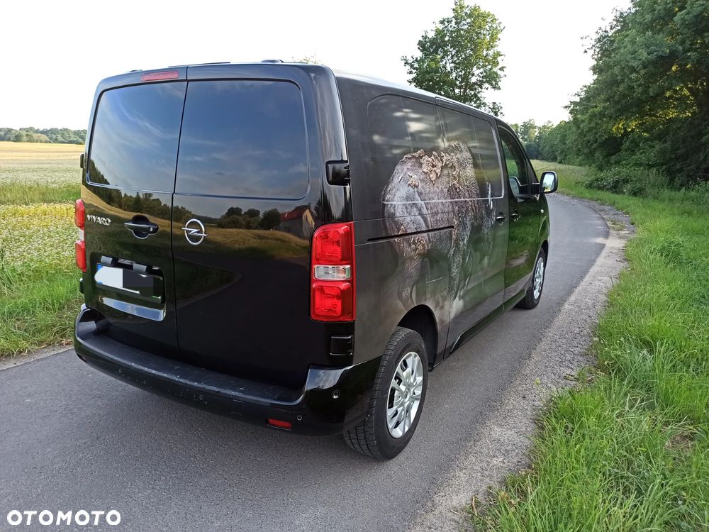 Opel VIVARO 2019R 2.0D 122KM 6 BIEGÓW LEDY 2XPDC GRZANE FOTELE TEMPOMAT WEBASTO MARTWE POLE KLIMATRONIC - 3