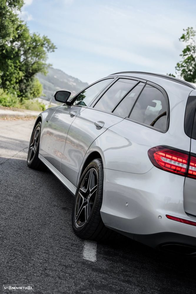 Mercedes-Benz E 300 de AMG Line - 19