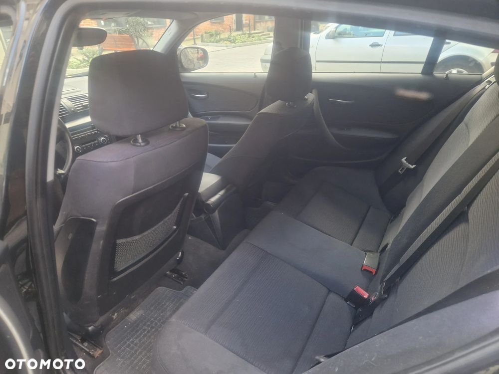 BMW Seria 1 116i - 9