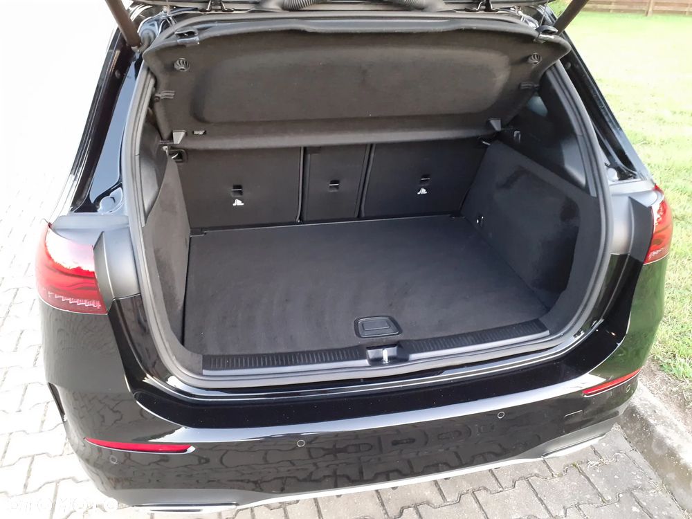 Mercedes-Benz Klasa B 200 d AMG Line 8G-DCT - 8
