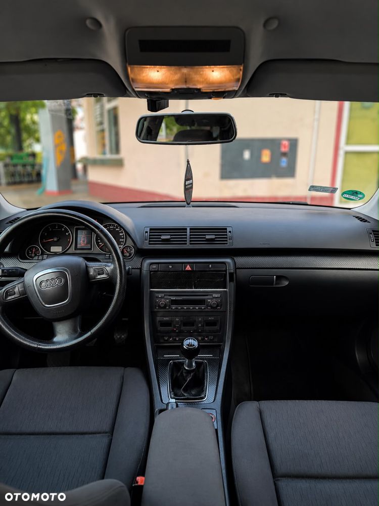 Audi A4 Avant - 7