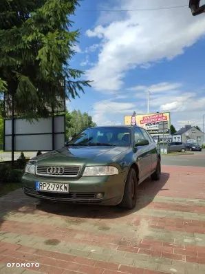 Audi A4 - 1