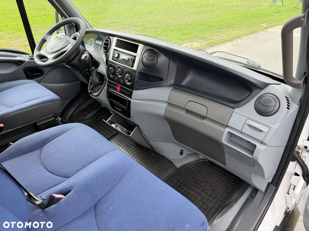 Iveco 60C18 * 3.0 / 180KM * Rama do zabudowy * Rozstaw osi: 3.45m * - 34