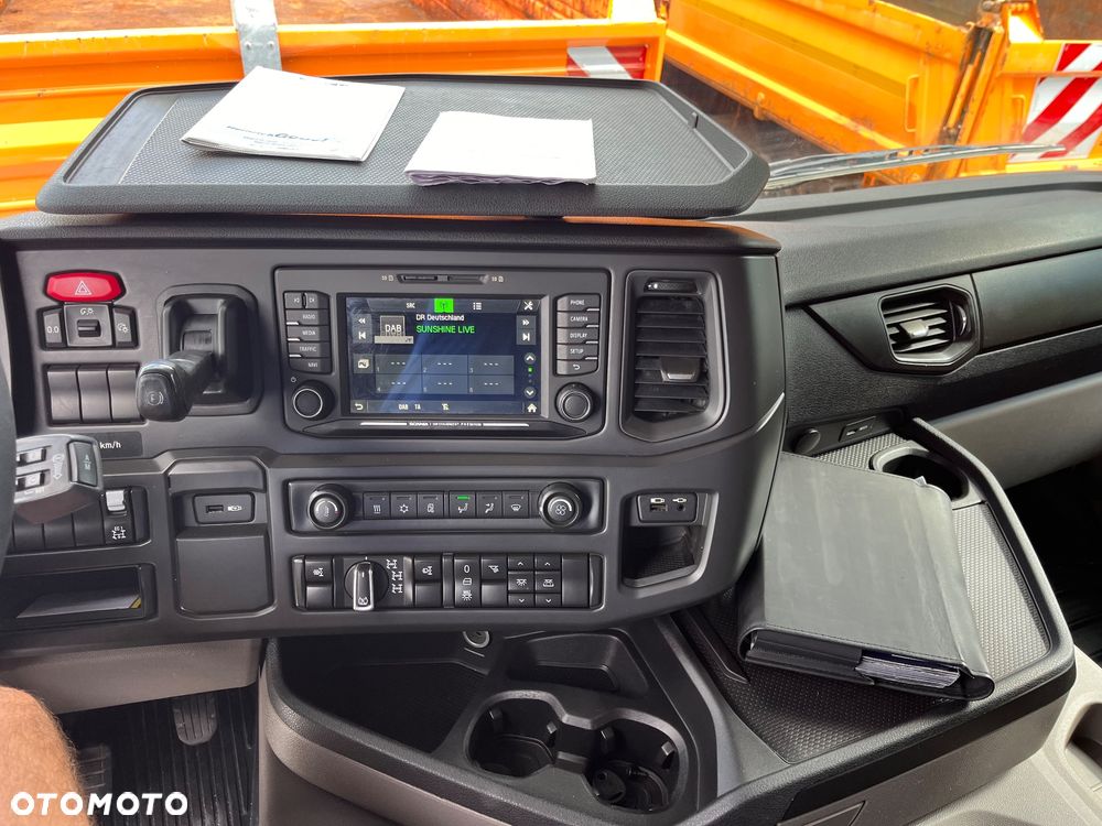 Scania G450 XT Nex Gen 4x4 stały napęd, skrzynia redukcyjna, biegi terenowe, kabina z łóżkiem, hydraulika do wywrotu, z Niemiec, opticruise ze sprzęgłem SCANIA 4x4 XT G450 ciągnik (nie Mercedes AROCS Volvo Man itp) - 22