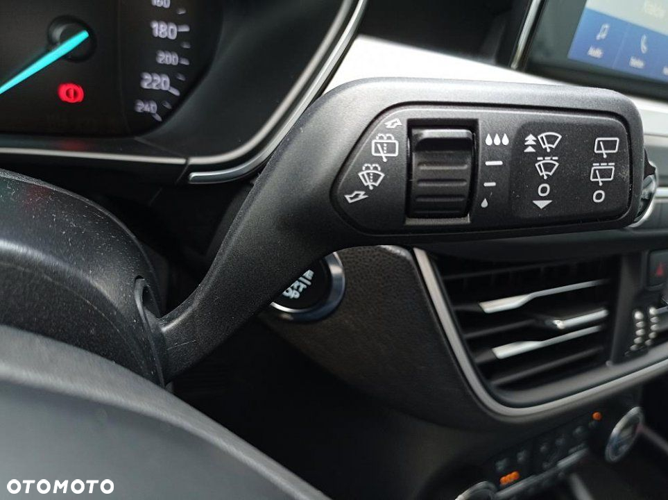 Ford Focus - 21