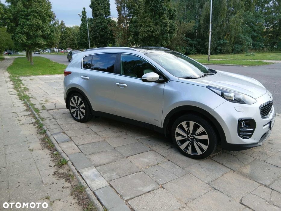 Kia Sportage 2,0 CRDI AWD Dream-Team Edition - 6