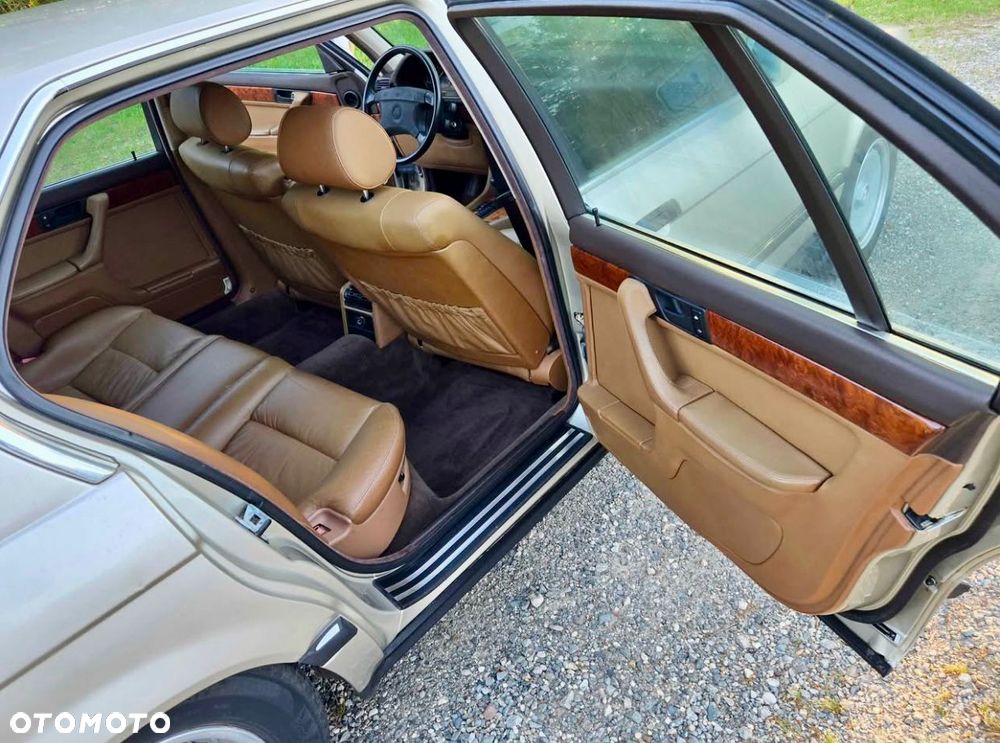 BMW Seria 7 750iL - 9