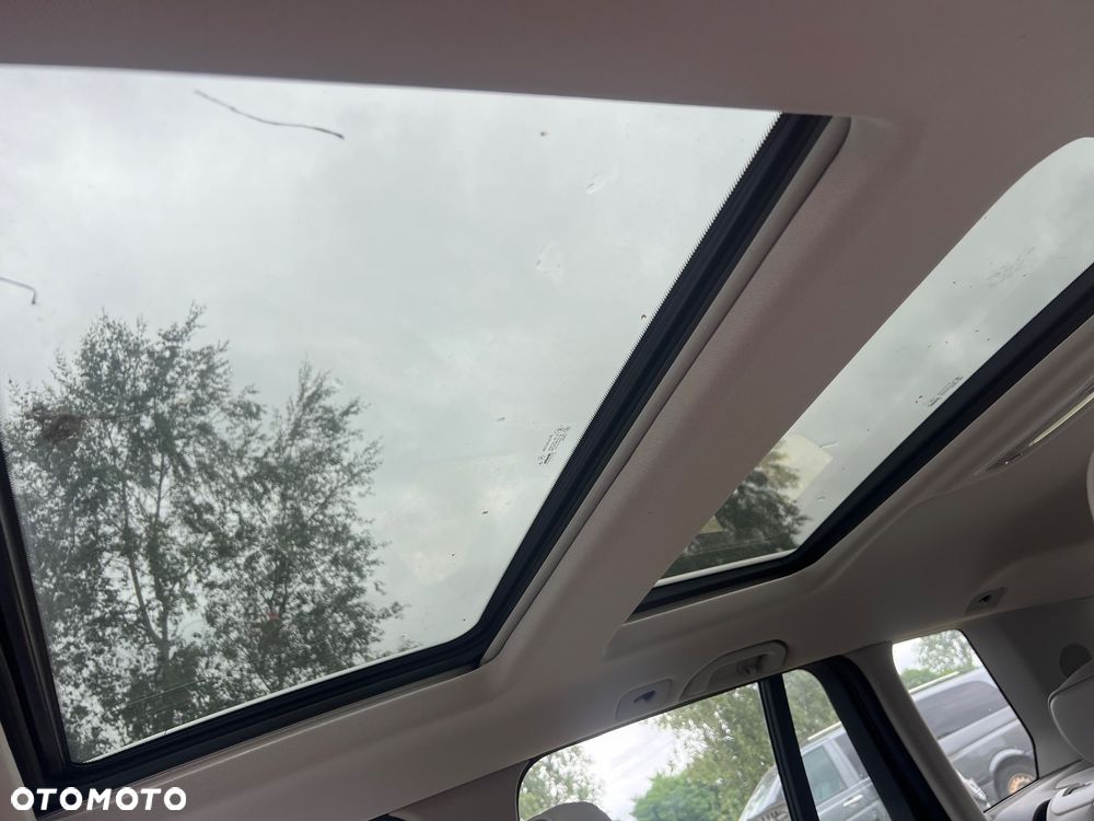 Mercedes-Benz GLK - 13