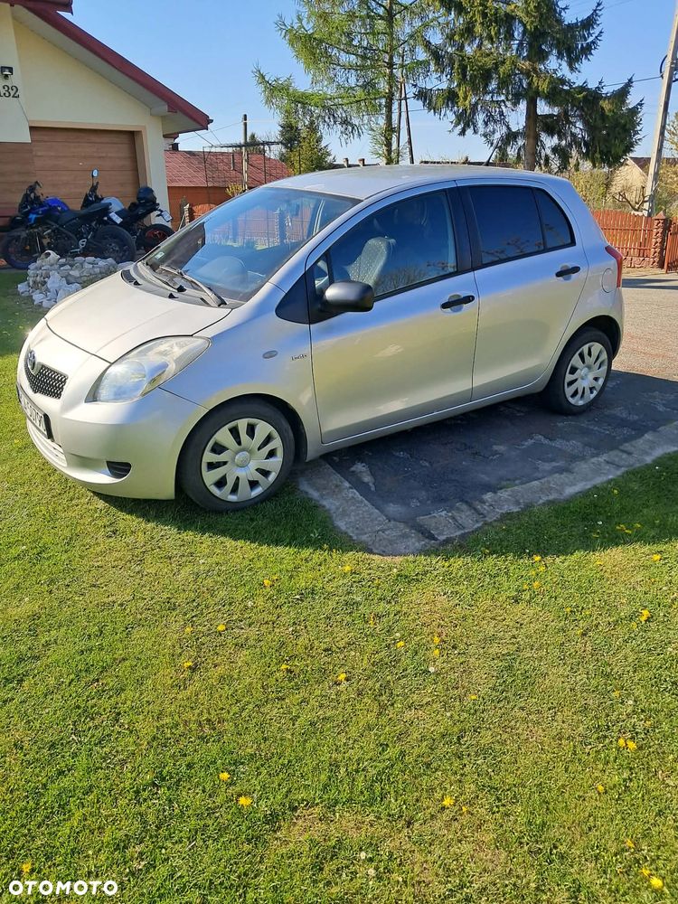 Toyota Yaris 1.4 D-4D Luna - 2