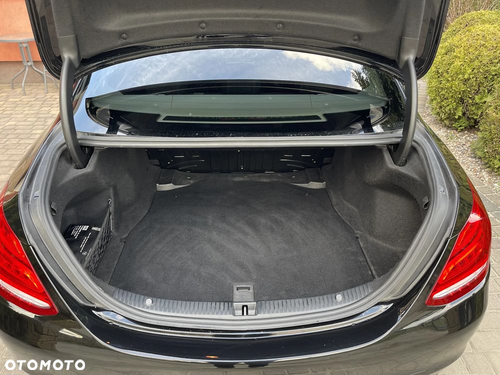 Mercedes-Benz Klasa C 180 7G-TRONIC - 12