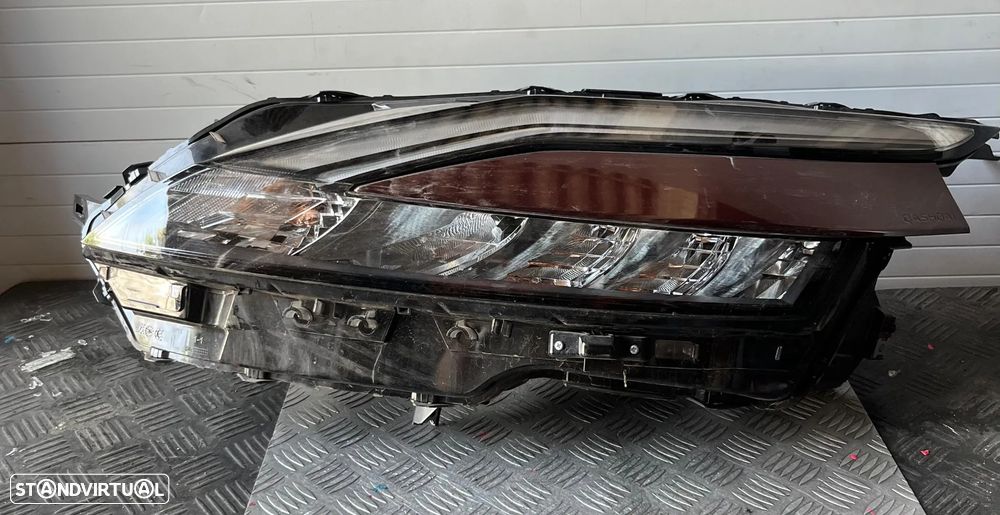 Optica Esquerda Nissan Qashqai  Ano 2022 Ref: 100-8D02F/HCR01102A00RL - 1