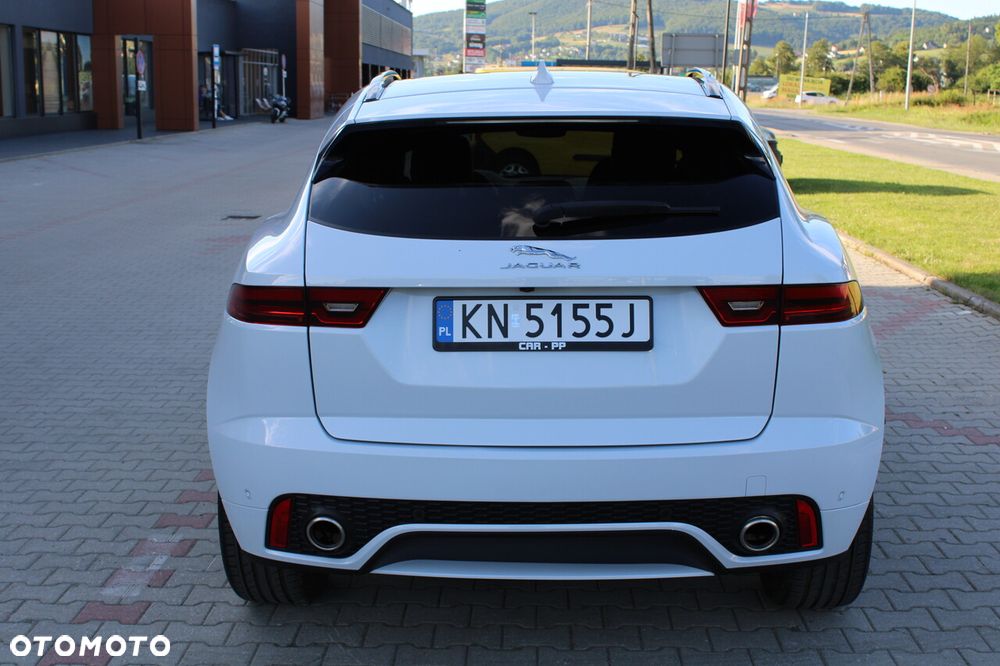 Jaguar E-Pace D240 AWD R-Dynamic SE - 9