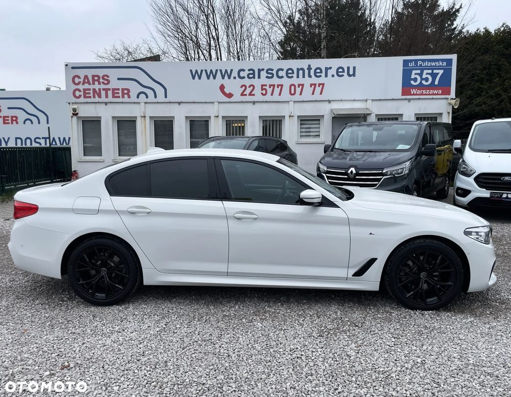 BMW Seria 5 520d xDrive - 17