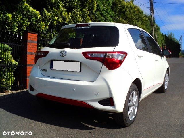 Toyota Yaris - 4