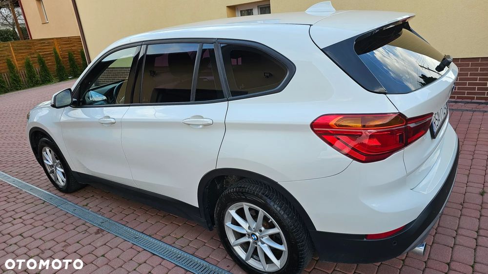 BMW X1 sDrive18d Advantage - 28