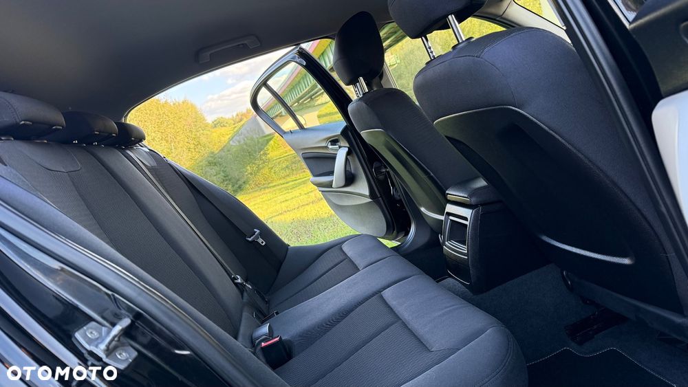 BMW Seria 1 116i - 7