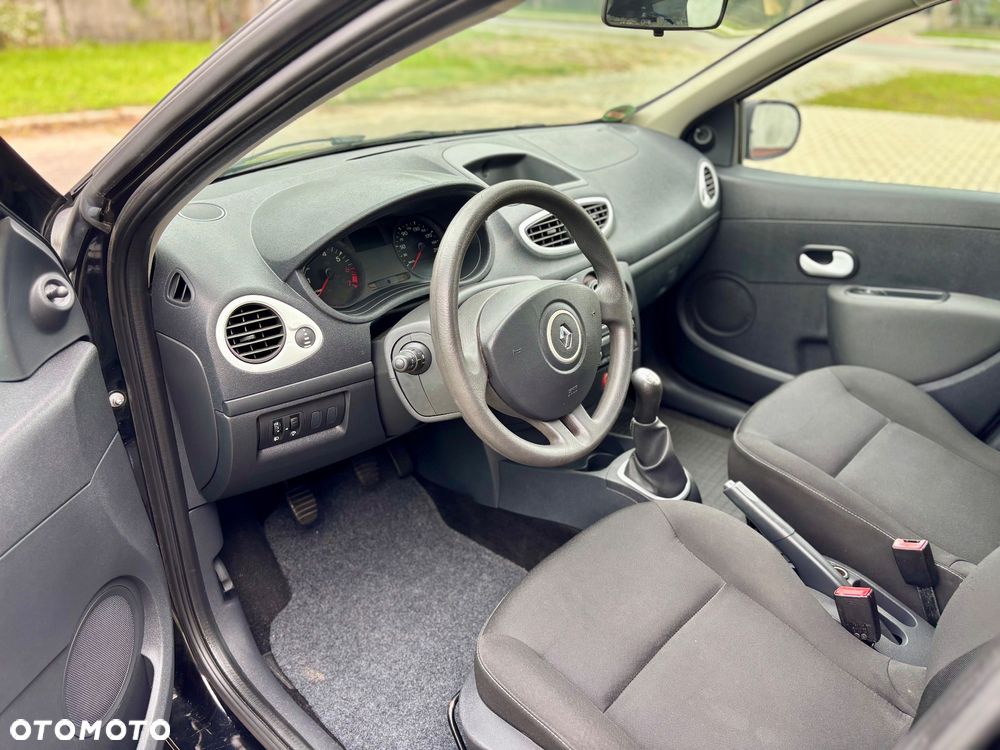 Renault Laguna dCi 180 FAP GT - 5