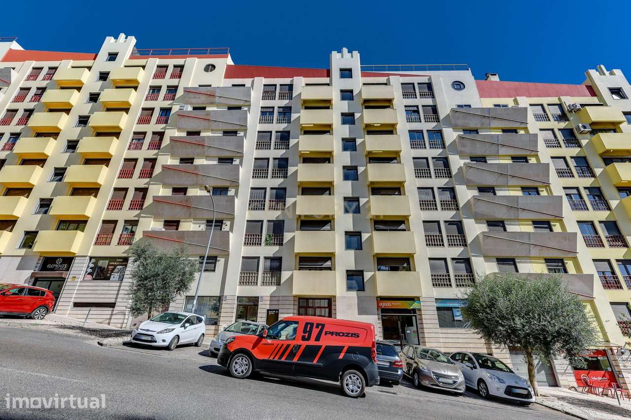 Apartamento T3 em Odivelas com garagem - Conforto e Localização Centra - Grande imagem: 2/28