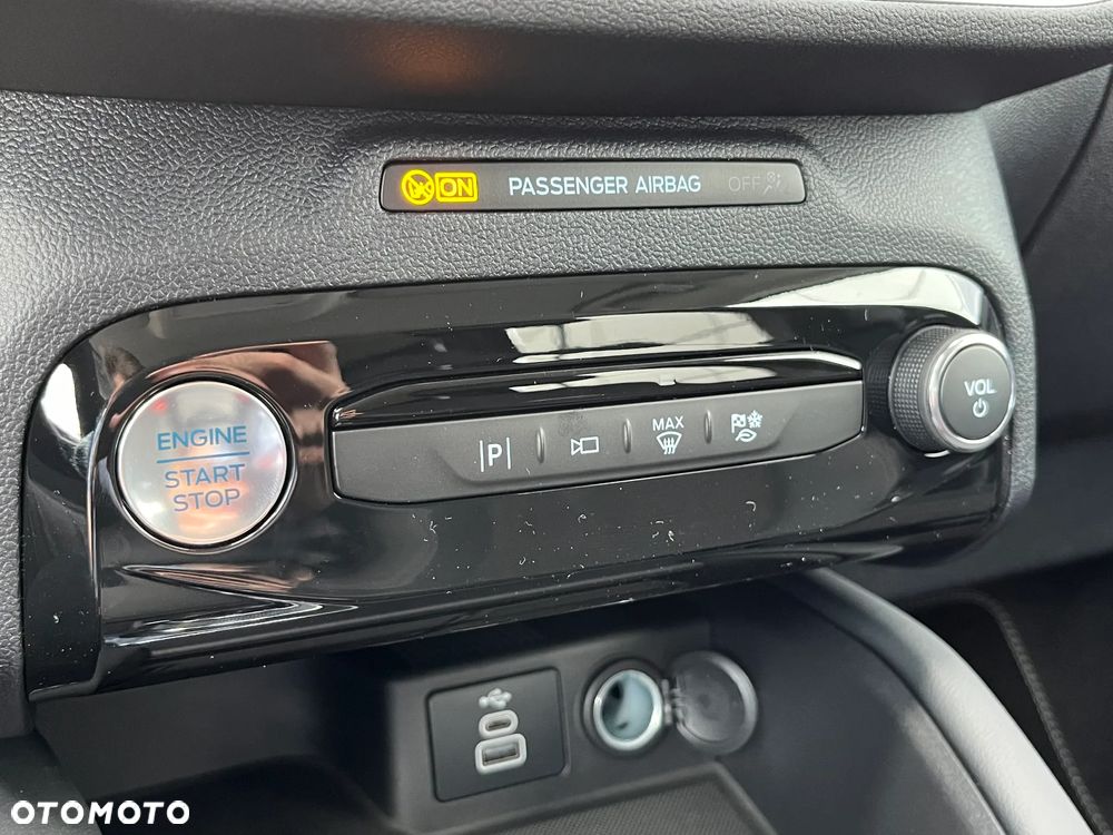 Ford Kuga 2.5 FHEV FWD Active X eCVT - 19