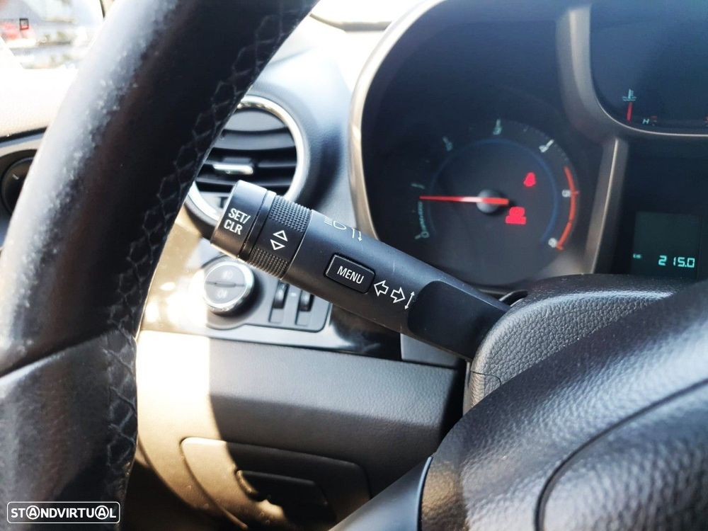 Chevrolet Orlando 2.0 VCDi LTZ - 28