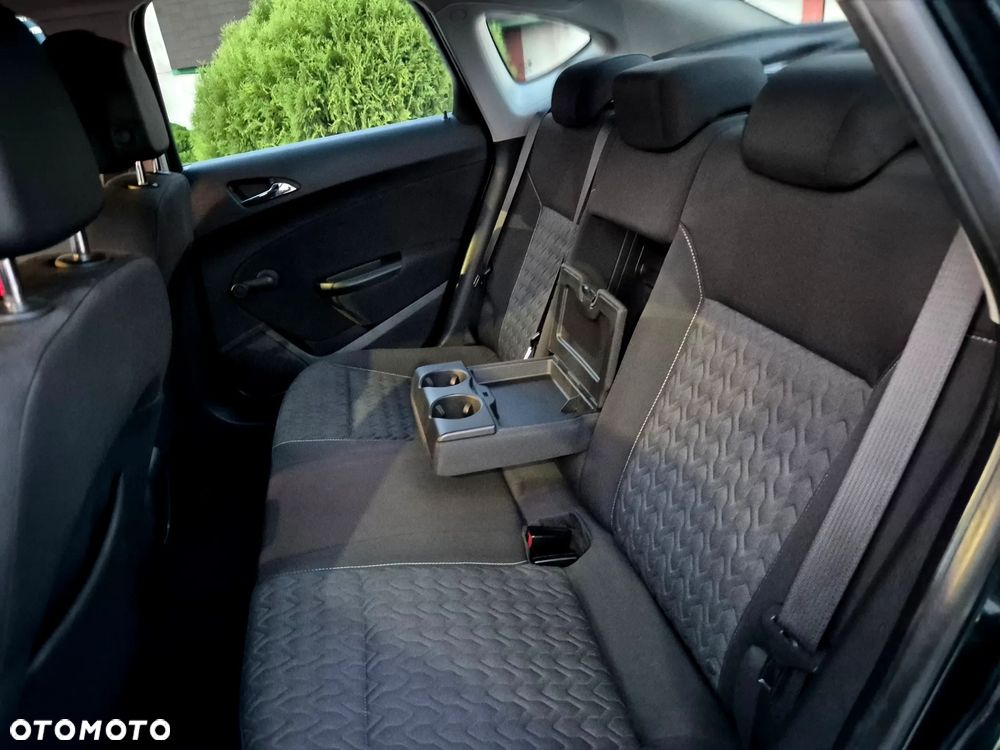 Opel Astra - 20