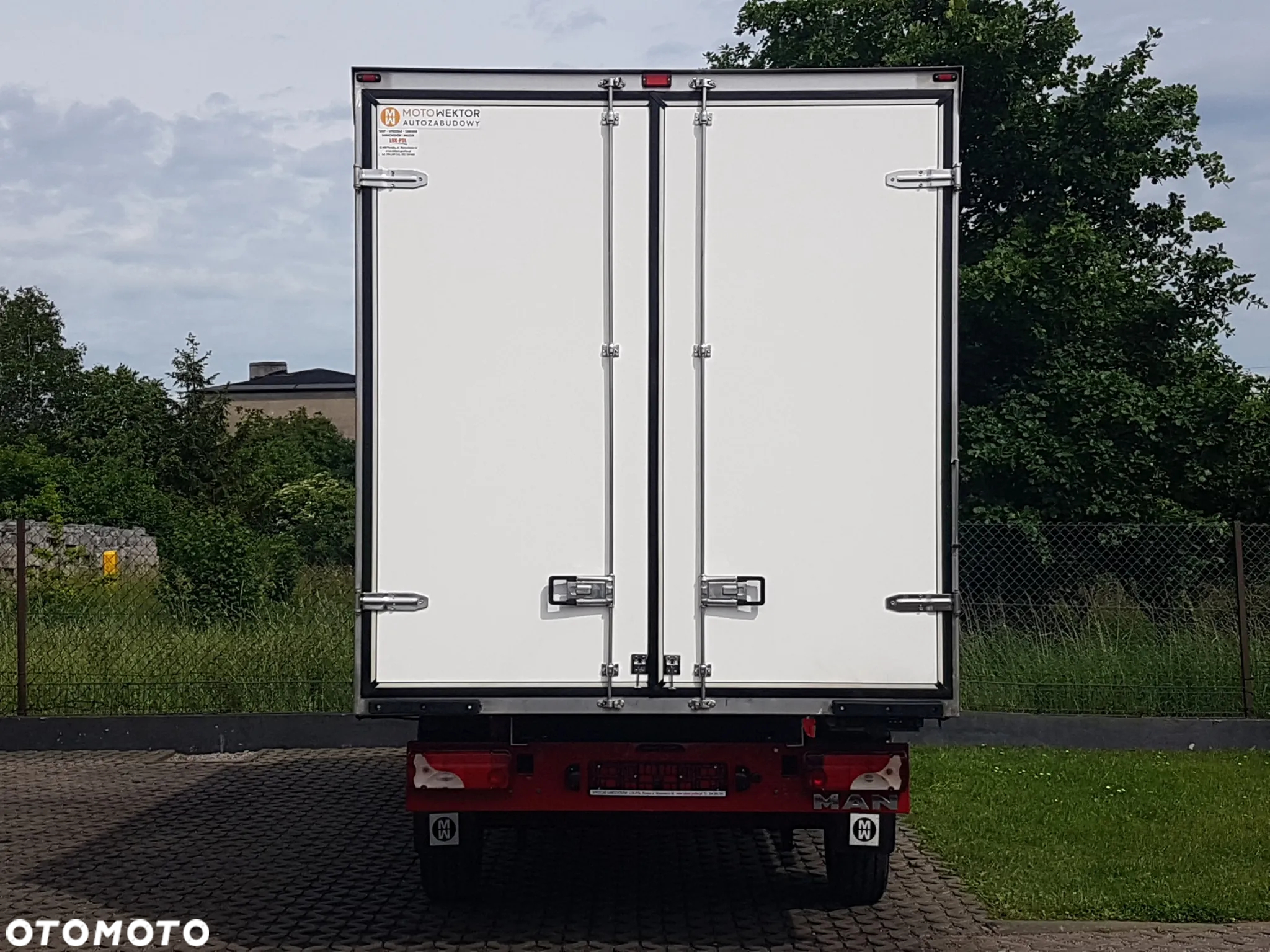 MAN TGE 3.180 8 EP CHŁODNIA AGREGAT 4,20x2,10x2,20 IZOTERMA FUNKCJA GRZANIA KLIMA DMC 3500 KG - 16
