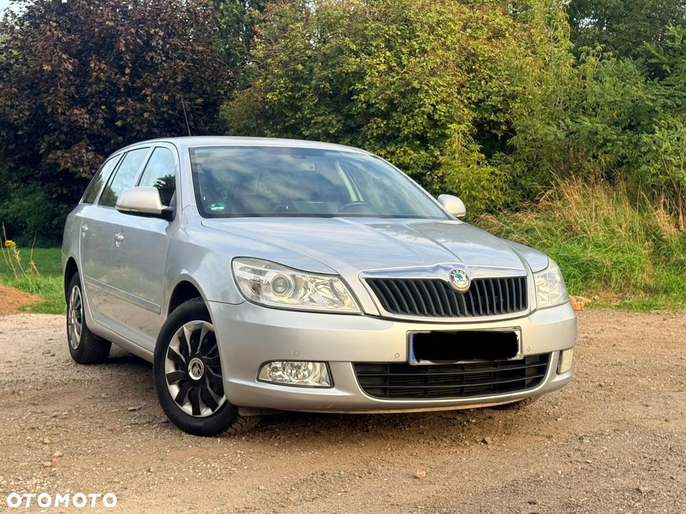 Skoda Octavia 2.0 TDI DPF DSG FAMILY - 1