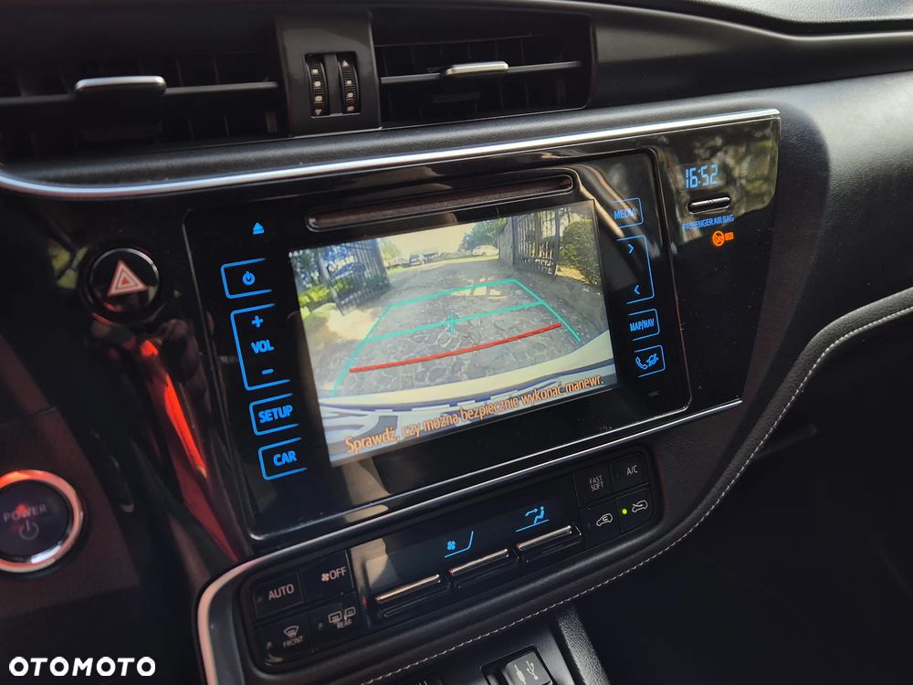 Toyota Auris - 30