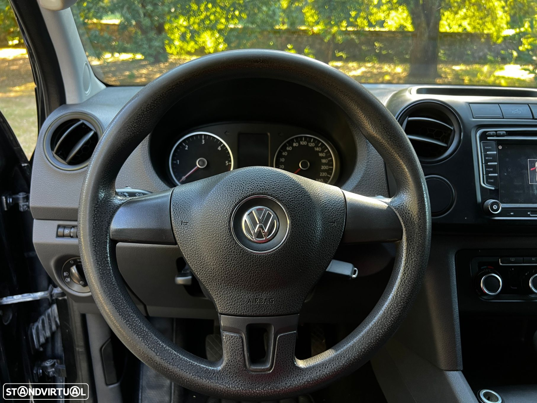 VW Amarok 2.0 BiTDI 4MOTION Trendline - 29