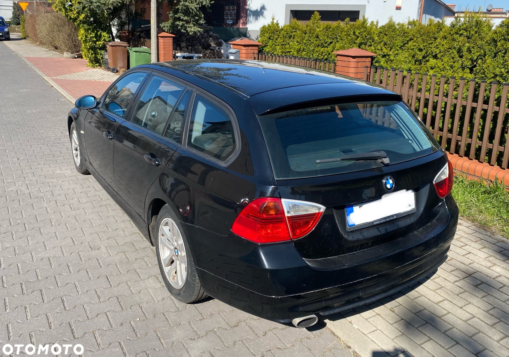 BMW Seria 3 318i Touring - 3