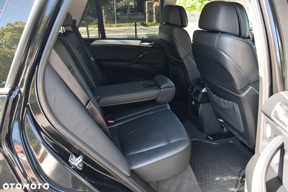 BMW X5 xDrive30d - 14