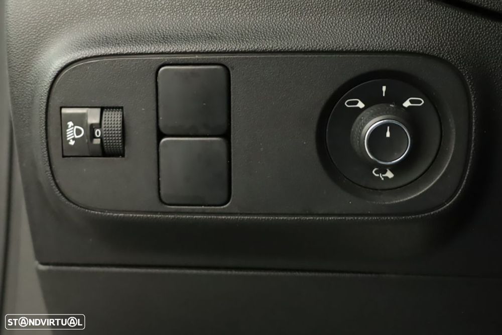 Citroën C3 1.2 PureTech C-Series - 18