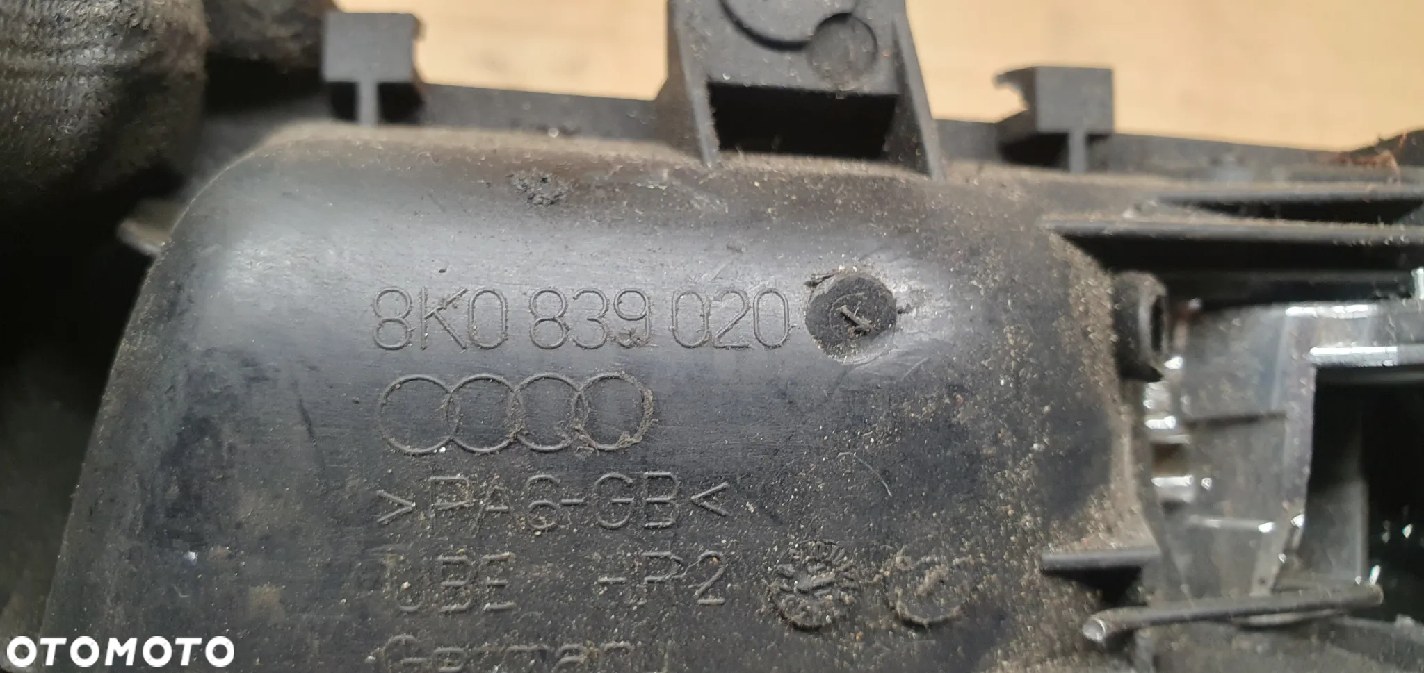 Klamka wewnętrzna prawy tył tylna prawa Audi A4 B8 8K0839020 - 5