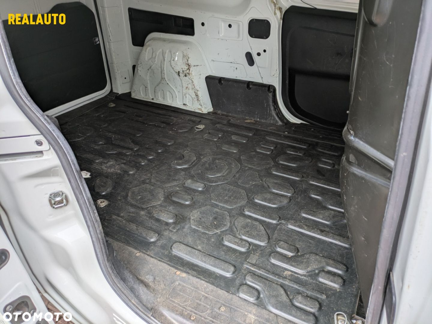 Opel COMBO VAN - 21
