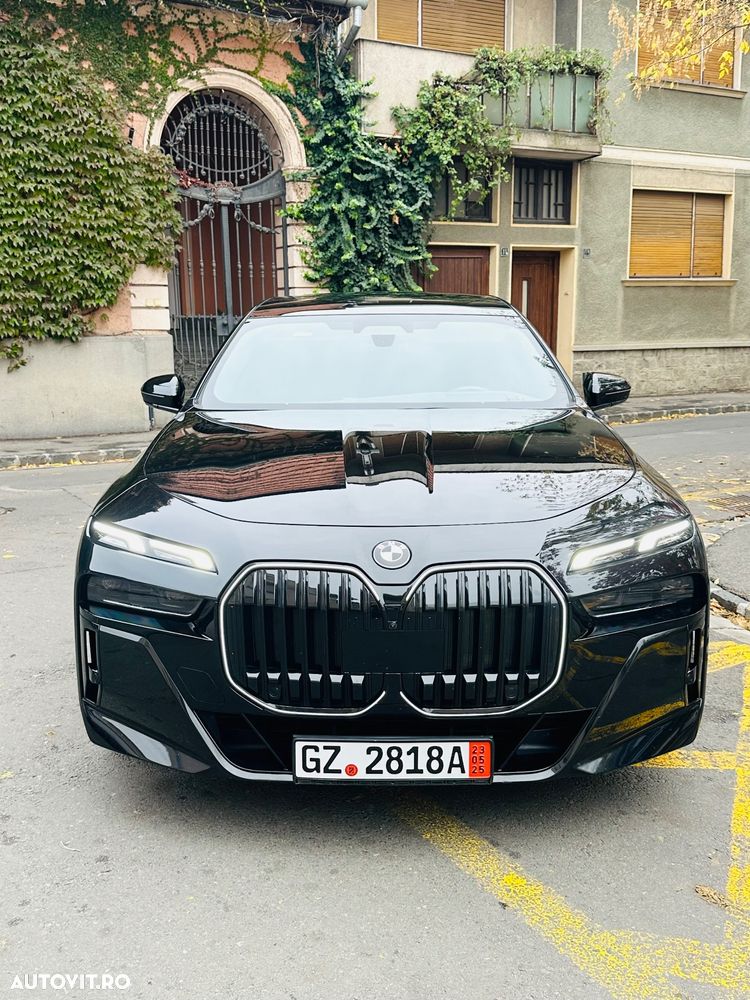 BMW Seria 7 740d xDrive MHEV - 5