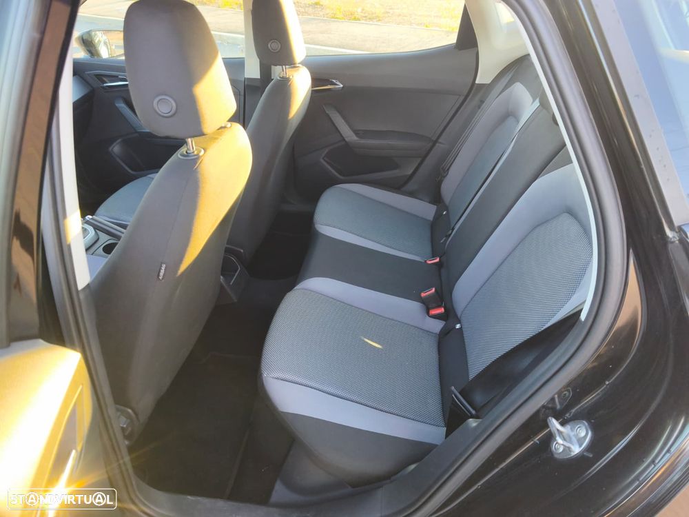SEAT Arona 1.6 TDI Beats - 10