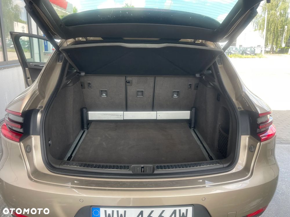 Porsche Macan - 11