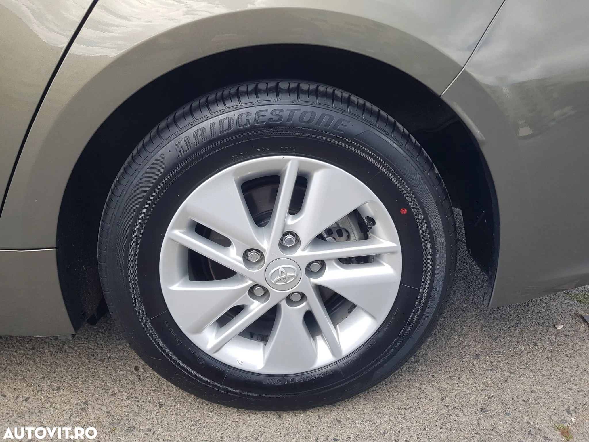 Toyota Corolla 1.6 Valvematic Terra - 7